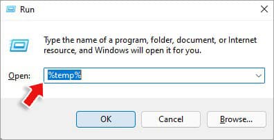 我的文件暂时所有,必须消除,aprendo菜单Esegui (Windows + R)。