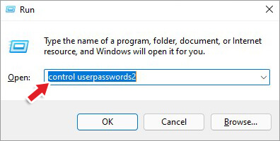 在运行对话框中输入control userpassword2